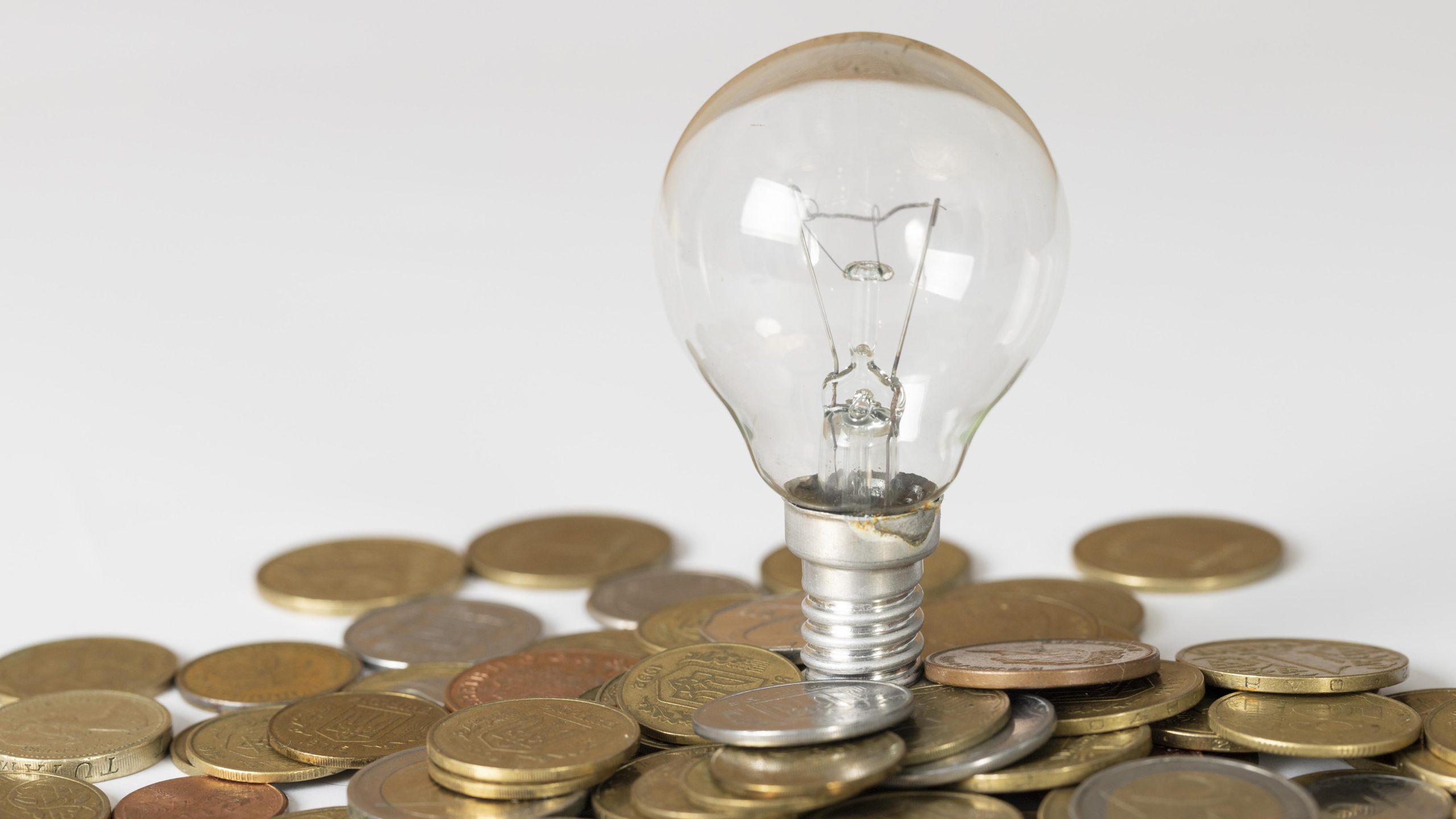 Business Electricity: How to Find the Best Rates in the UK